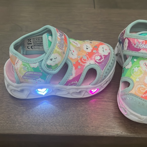 Skechers shoes for baby size 5 US - Picture 2 of 4